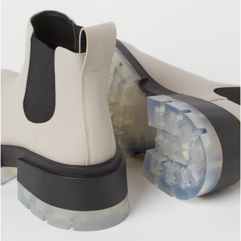 H&M Chelsea Boot - Picture 5 of 13